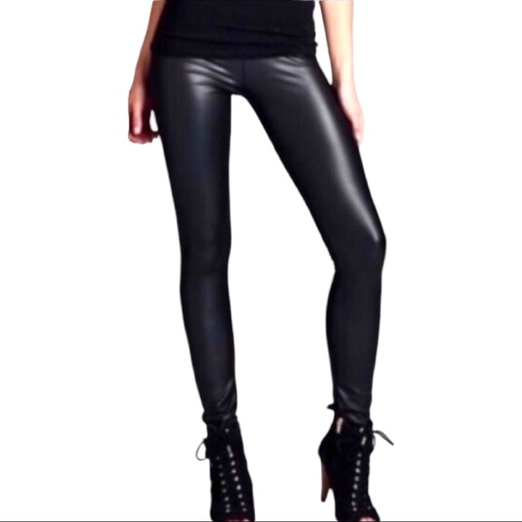 Mid-Rise Black Matte Faux Leather Shiny Leggings! - Picture 3 of 10